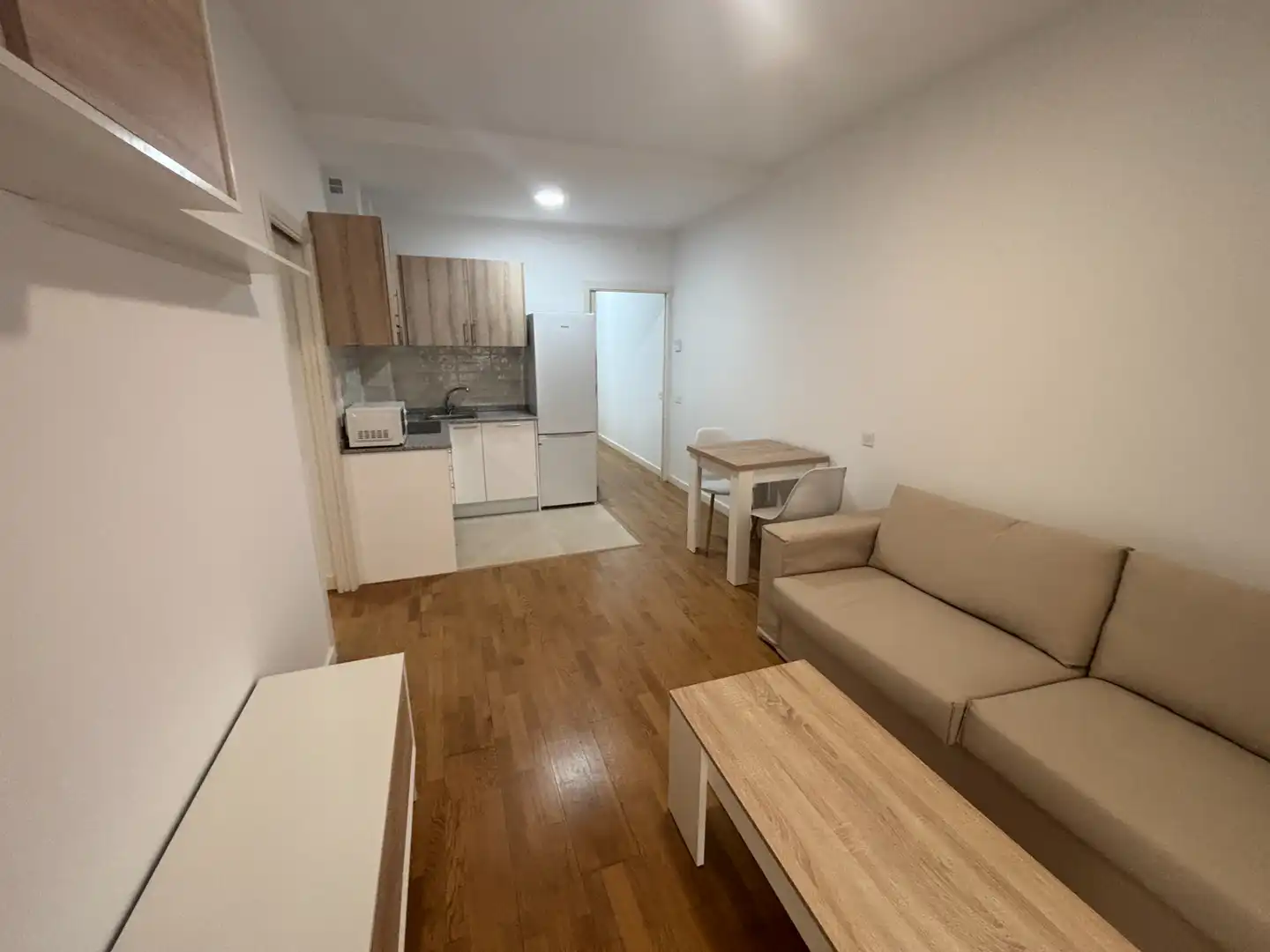 Sala de estar de Apartamento de alquiler en Lleida con Aire acondicionado, Calefacción y Parquet