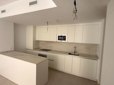Flat with pool for sale in Calle Calle Narciso Pérez Texeira