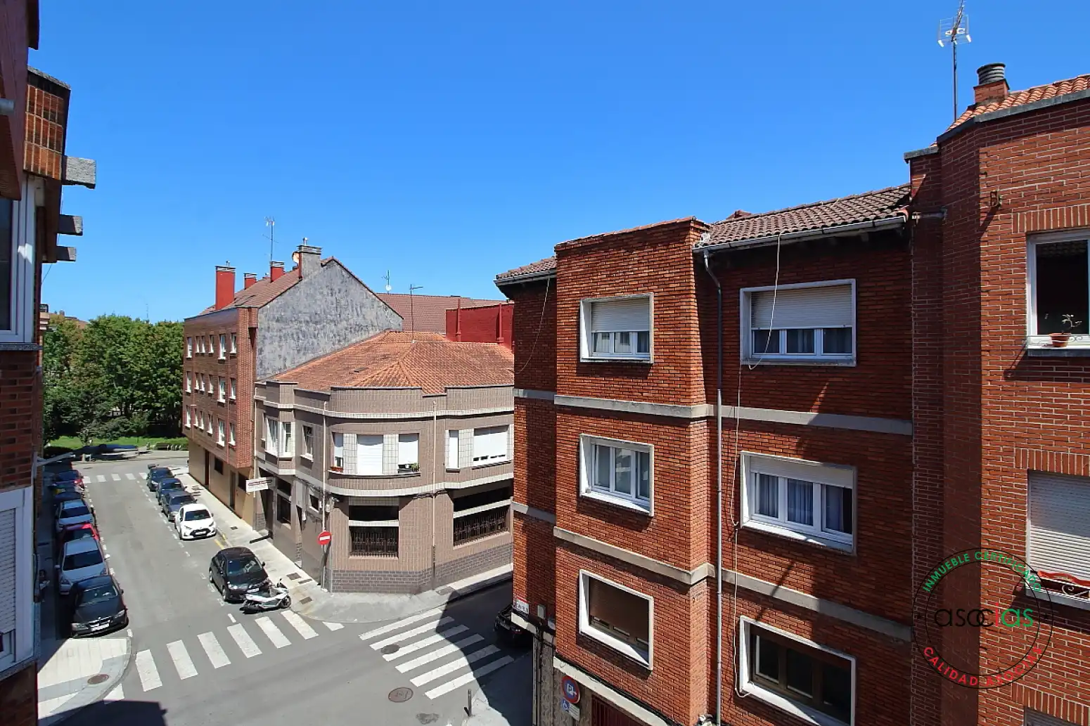 Exterior view of Flat for sale in Gijón   with Heating, Parquet flooring and Storage room