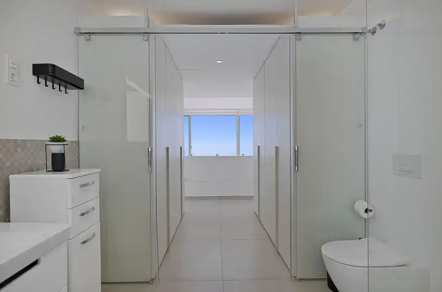 Baño de Ático en venta en Benalmádena con Aire acondicionado, Terraza y Trastero