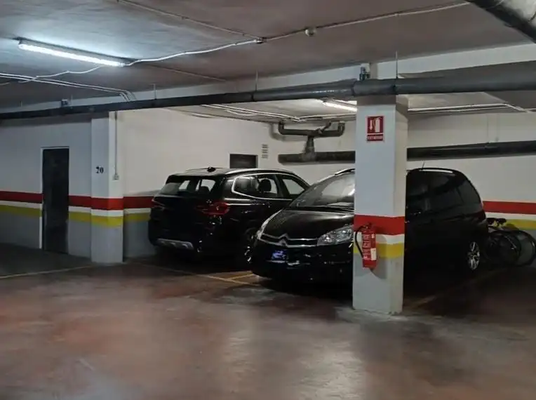 Parking de Garaje en venta en Burjassot