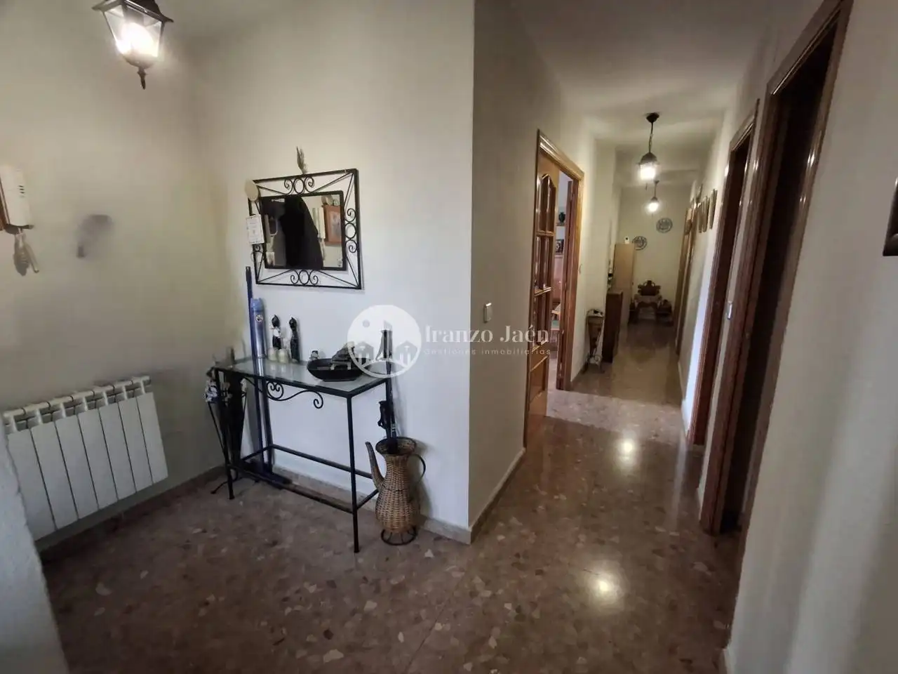 Houses for sale in Jaén  with Air Conditioner, Heating and Private garden