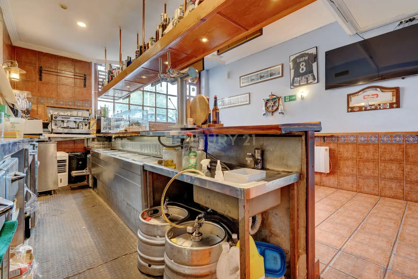 Commercial properties for sale in Extremadura Kalea, 9, Donostia-San Sebastian, Spai, 9, Intxaurrondo