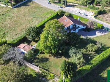Casa amb balcó en venda a Argoños