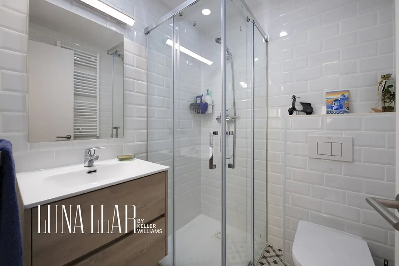 Bathroom of Detached homes for sale in Sitges  with Air Conditioner, Heating and Private garden