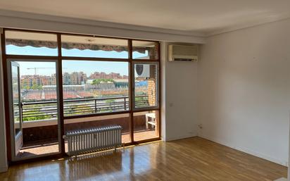 Bedroom of Flat to rent in  Madrid Capital  with Air Conditioner and Terrace