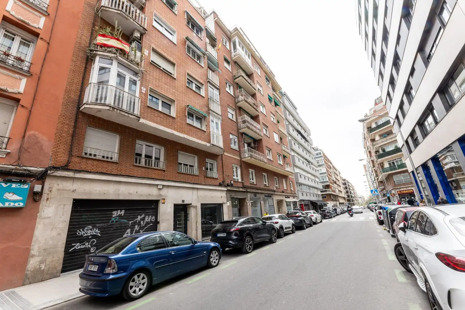 Local comercial en venda a Calle de Modesto Lafuente