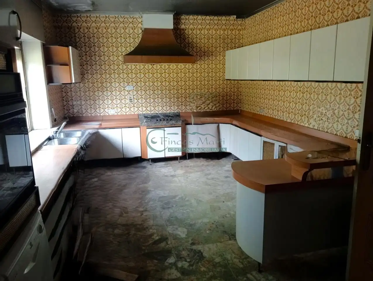 Cocina de Casa o chalet en venta en Vigo  con Calefacción, Jardín privado y Terraza