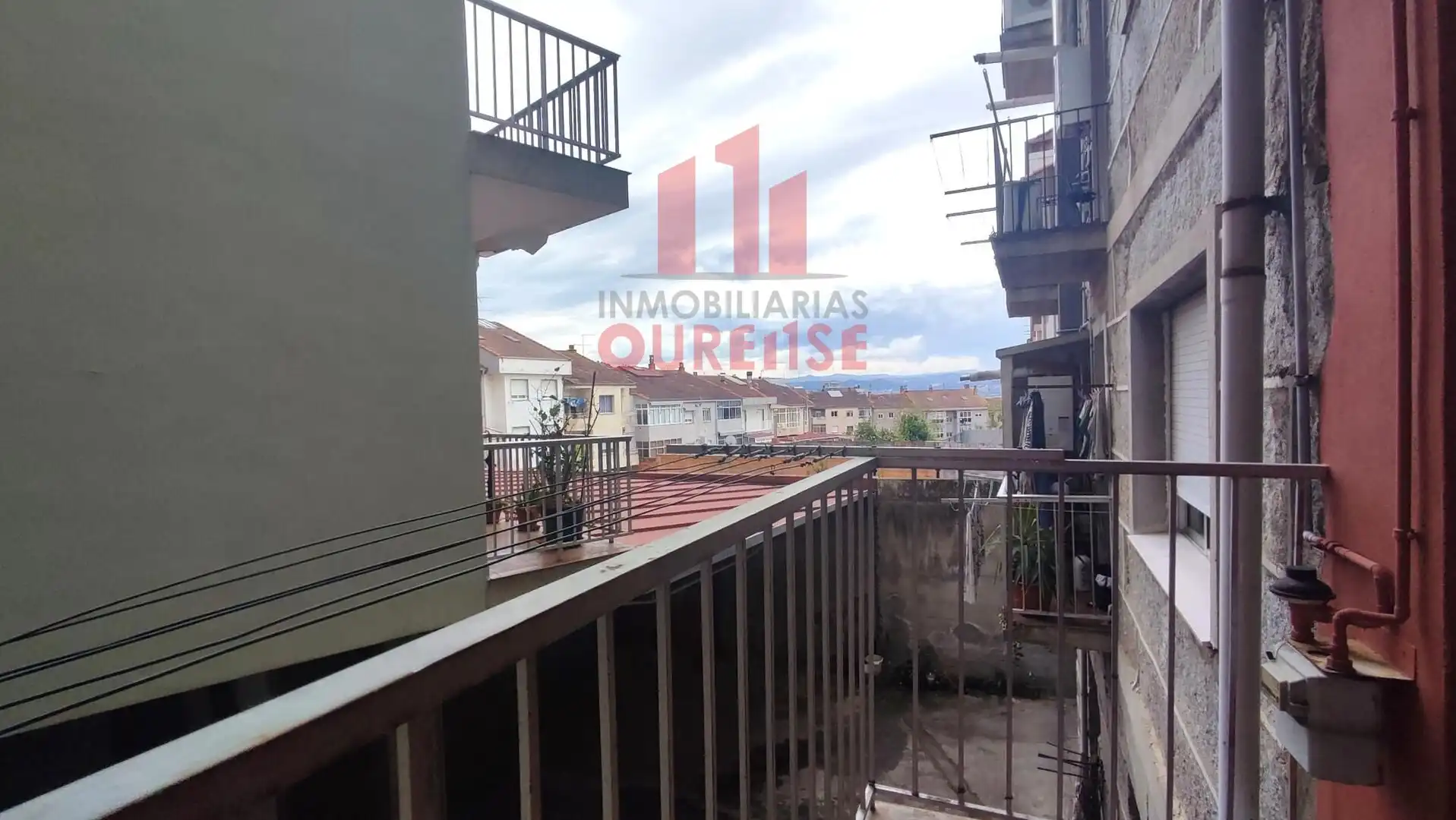 Terraza de Piso de alquiler en Ourense Capital  con Calefacción, Amueblado y Balcón