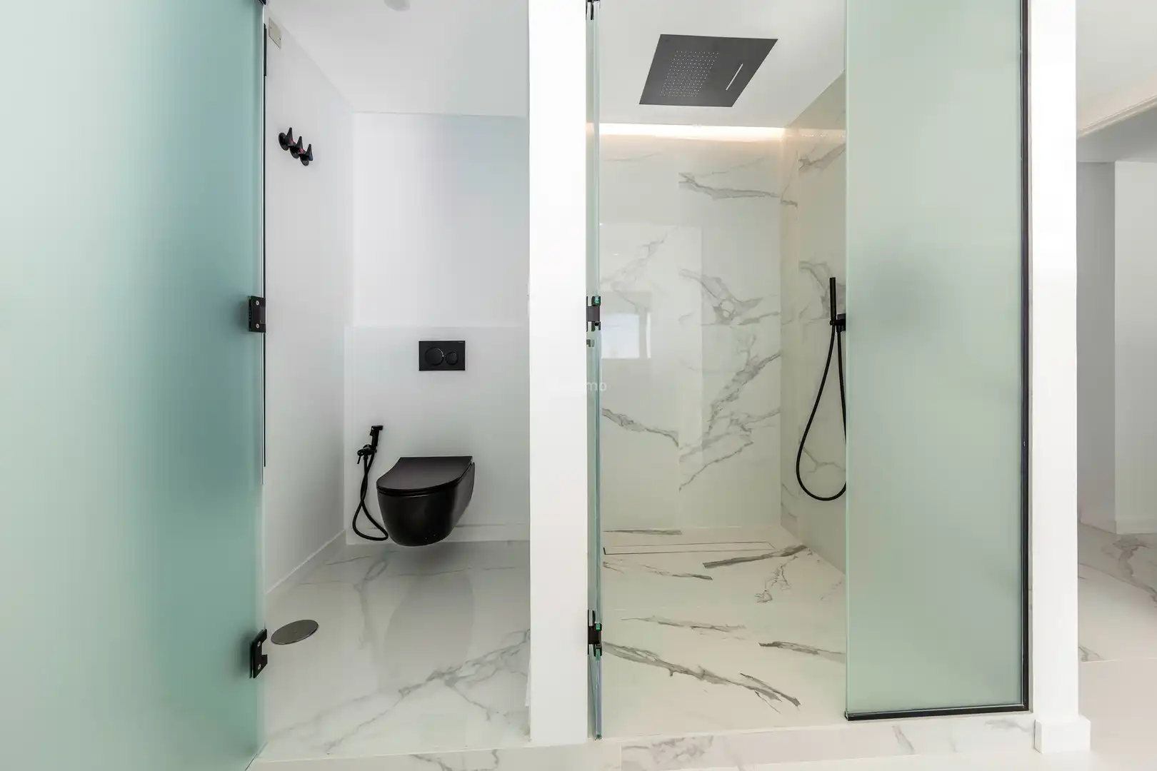 Bathroom of Houses for sale in El Campello  with Air Conditioner, Heating and Terrace