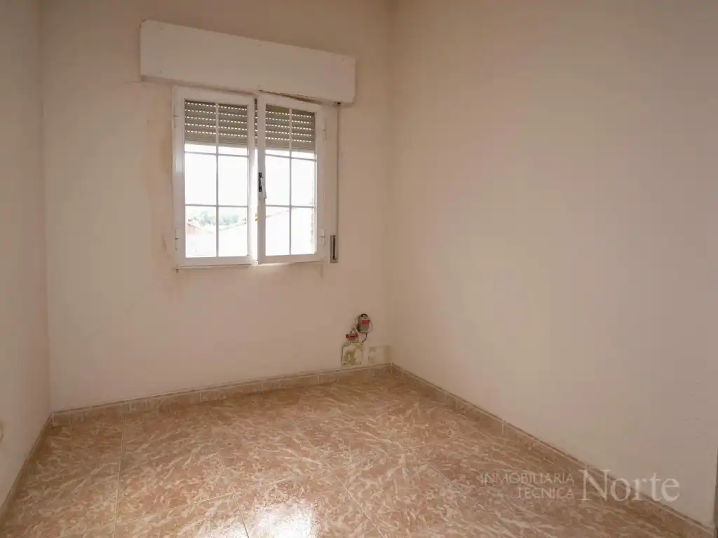 Dormitori de Casa o xalet en venda en Algete
