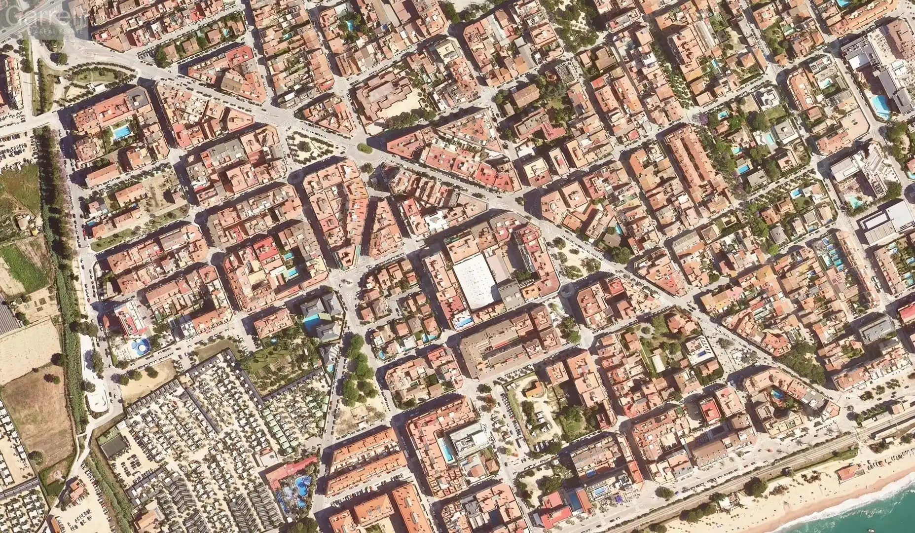 Vista exterior de Piso en venta en Pineda de Mar con Terraza y Amueblado