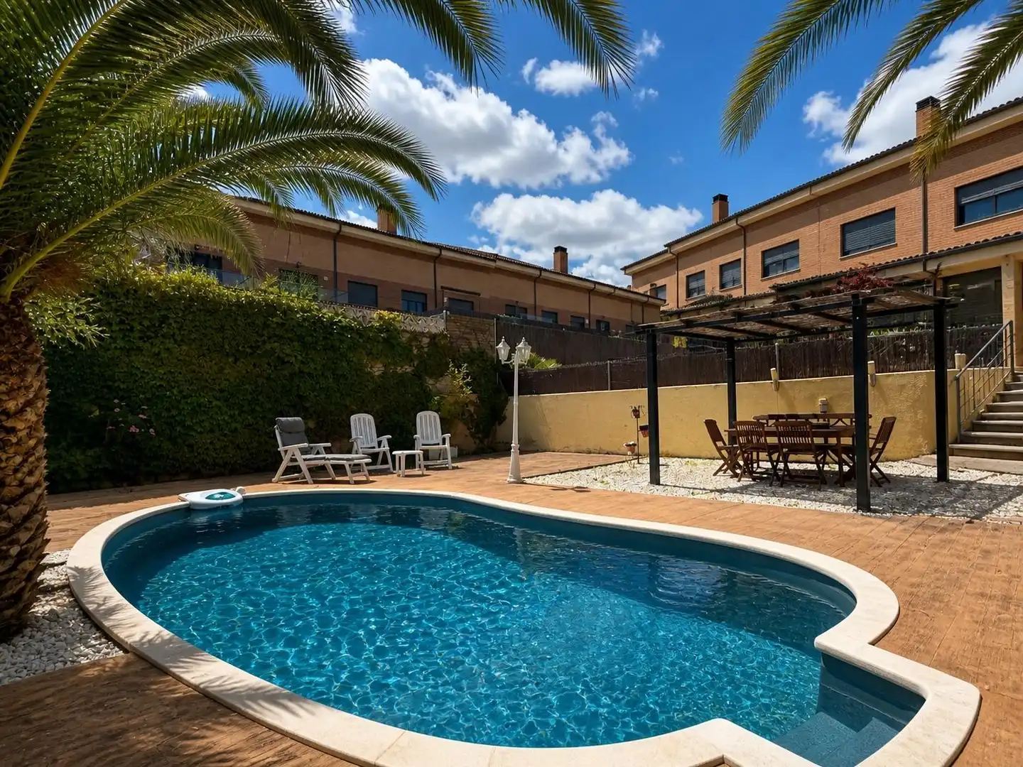 Schwimmbecken von Haus oder Chalet zum Verkauf in Guadalajara mit Heizung, Terrasse und Schwimmbad