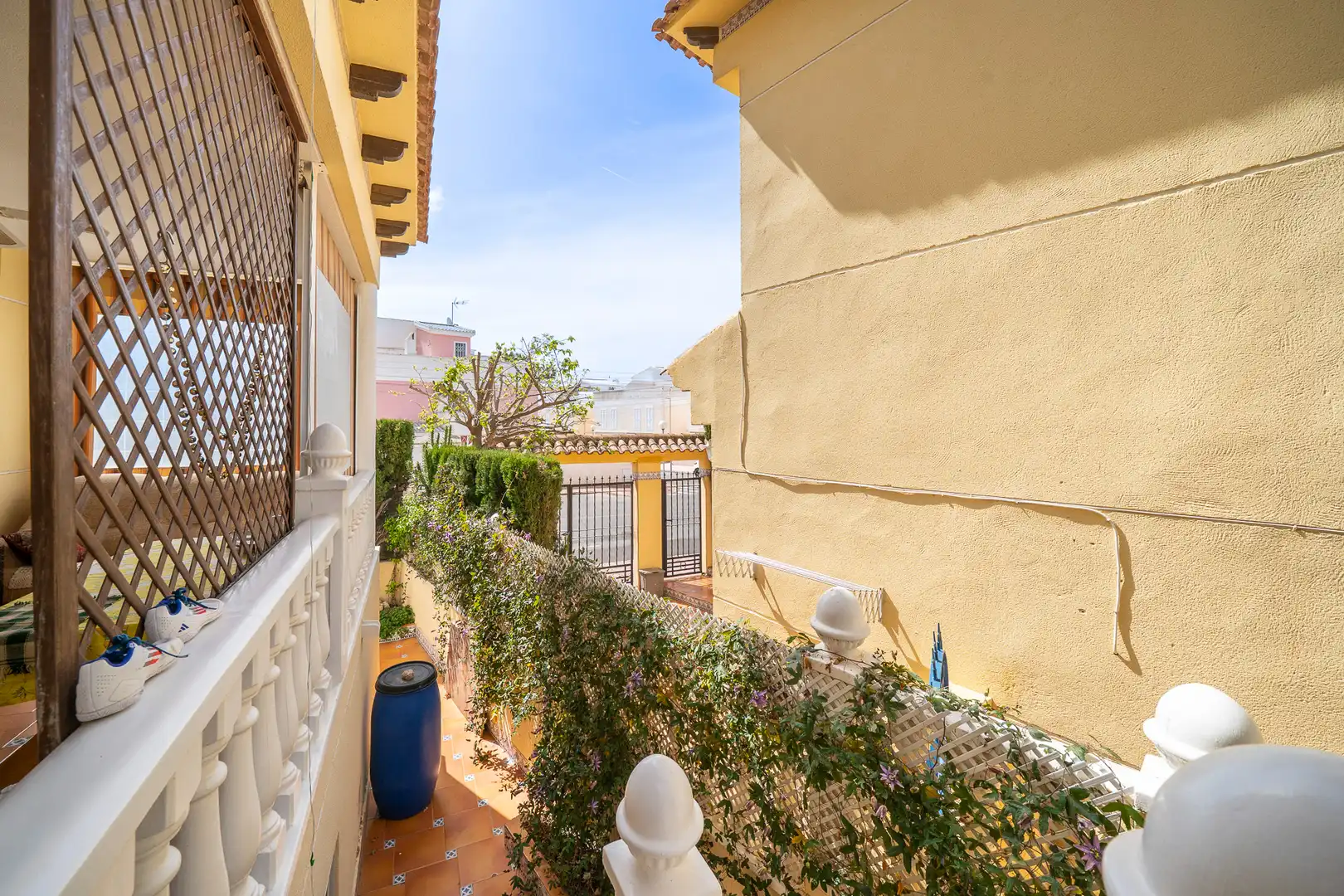 Jardín de Casa adosada en venta en Guardamar del Segura con Aire acondicionado, Jardín privado y Terraza
