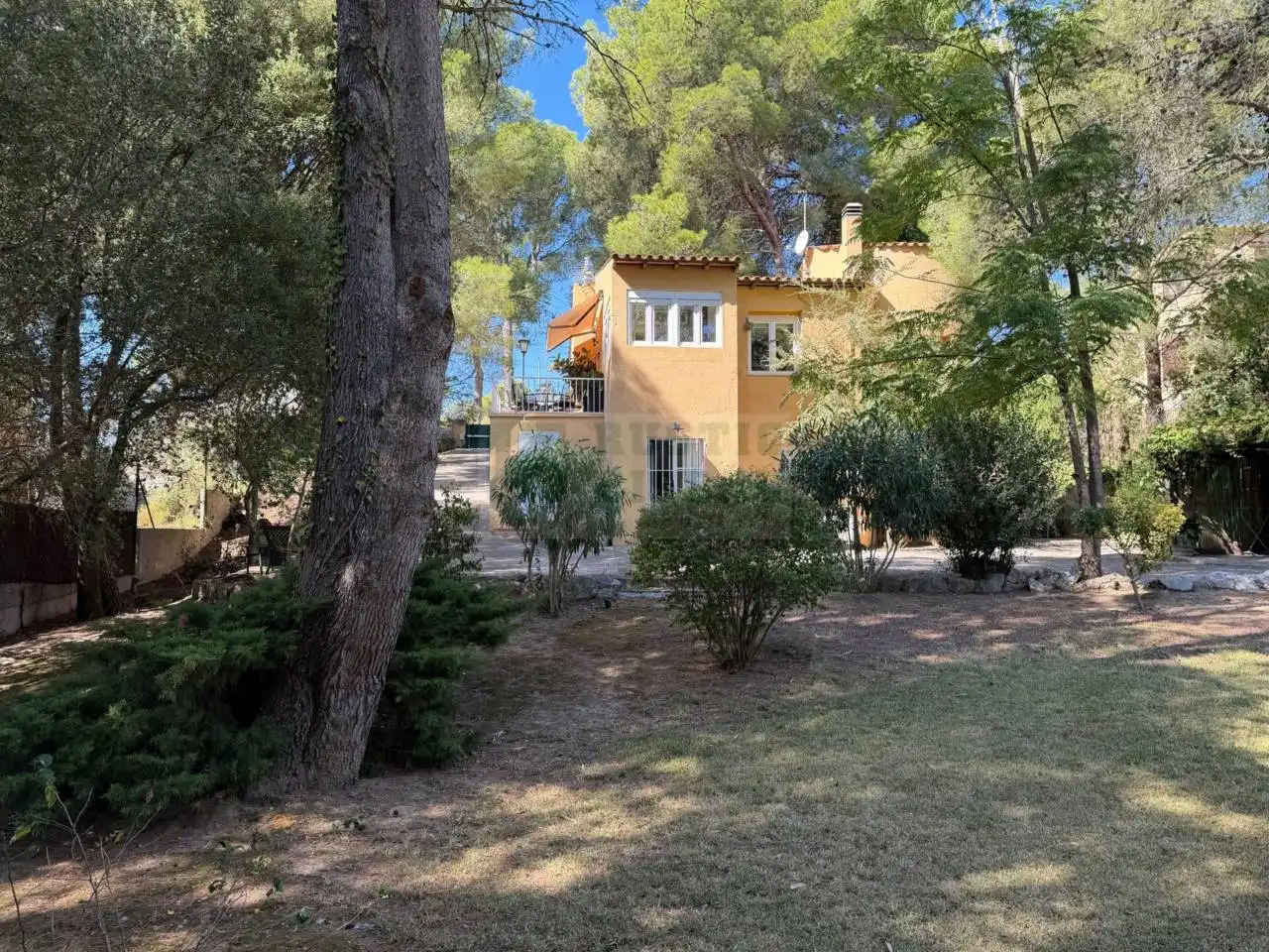 Casa amb jardí en venda a Calle Suïssa, imagen 29