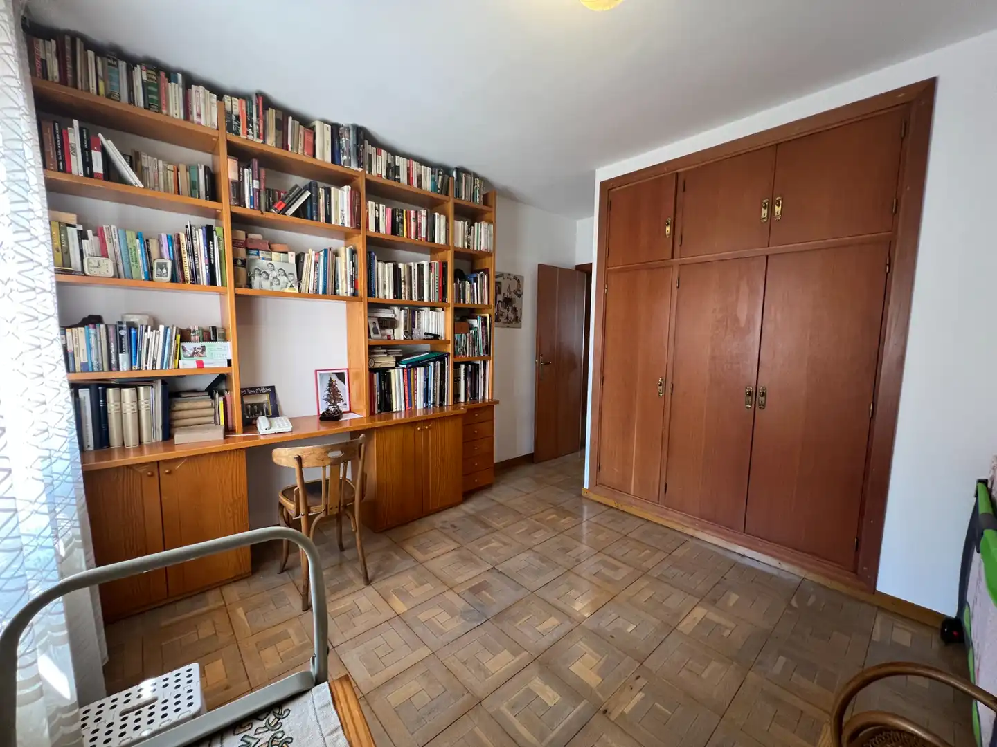 Schlafzimmer von Wohnung zum Verkauf in Jaca mit Abstellraum und Balkon