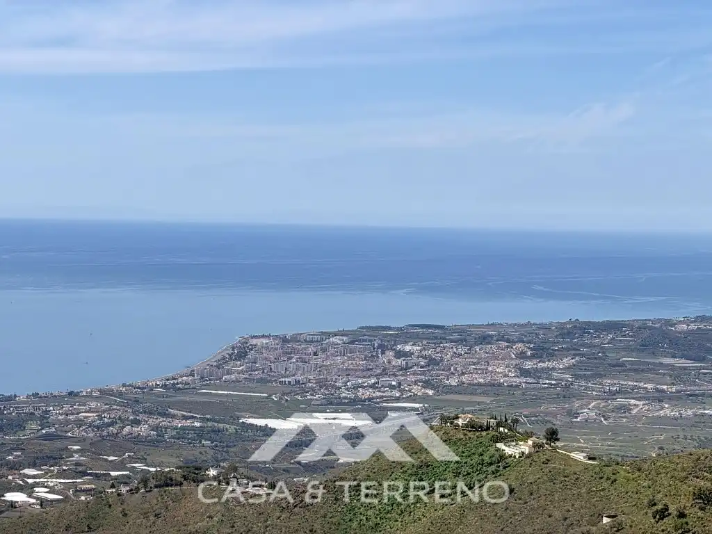 Casa o xalet en venda en Algarrobo