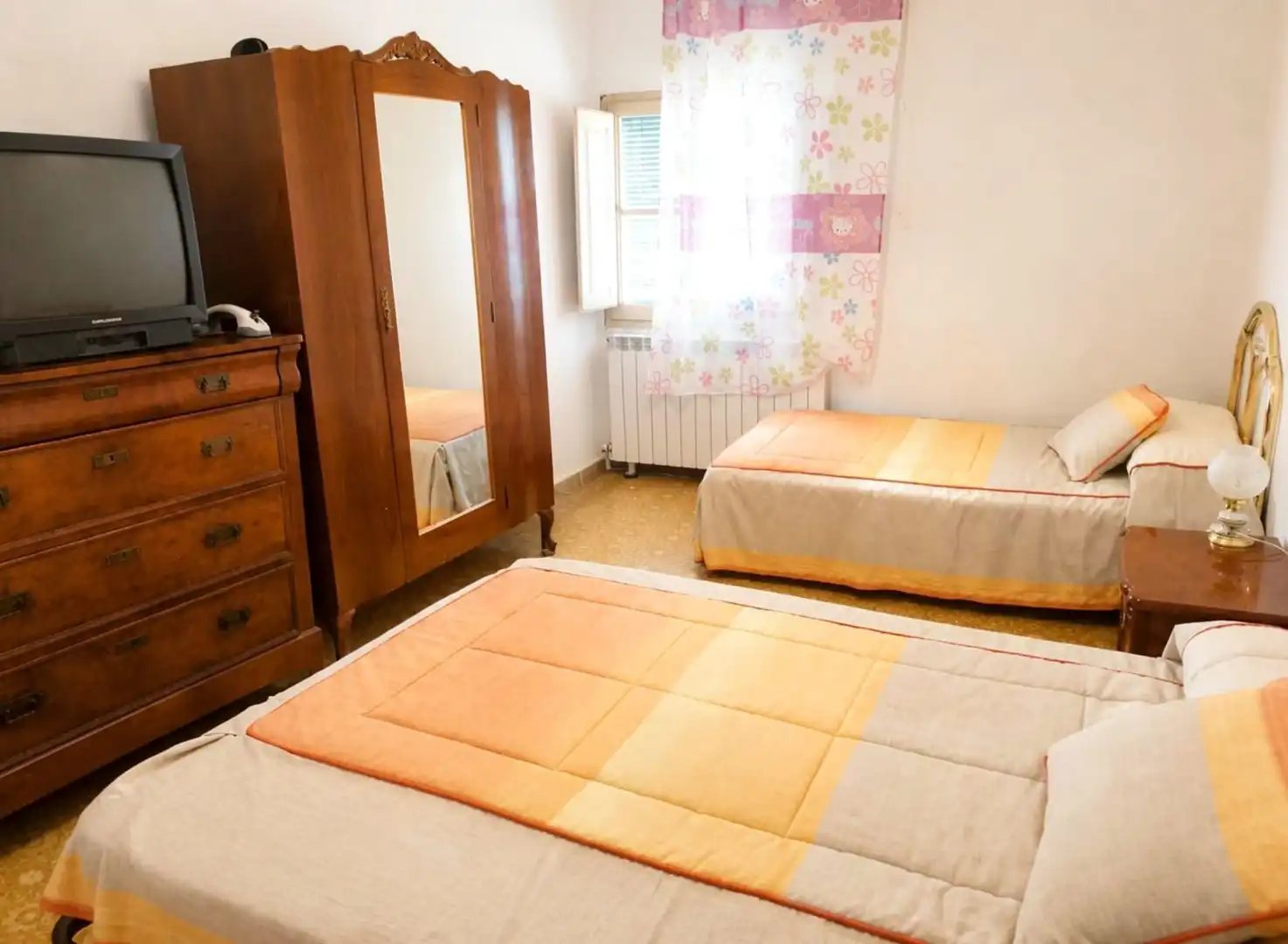 Habitación de Finca rústica en venta en Torralba de Ribota con Calefacción y Trastero