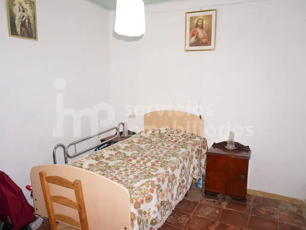 Habitación de Casa adosada en venta en Benamocarra con Jardín privado, Terraza y Amueblado