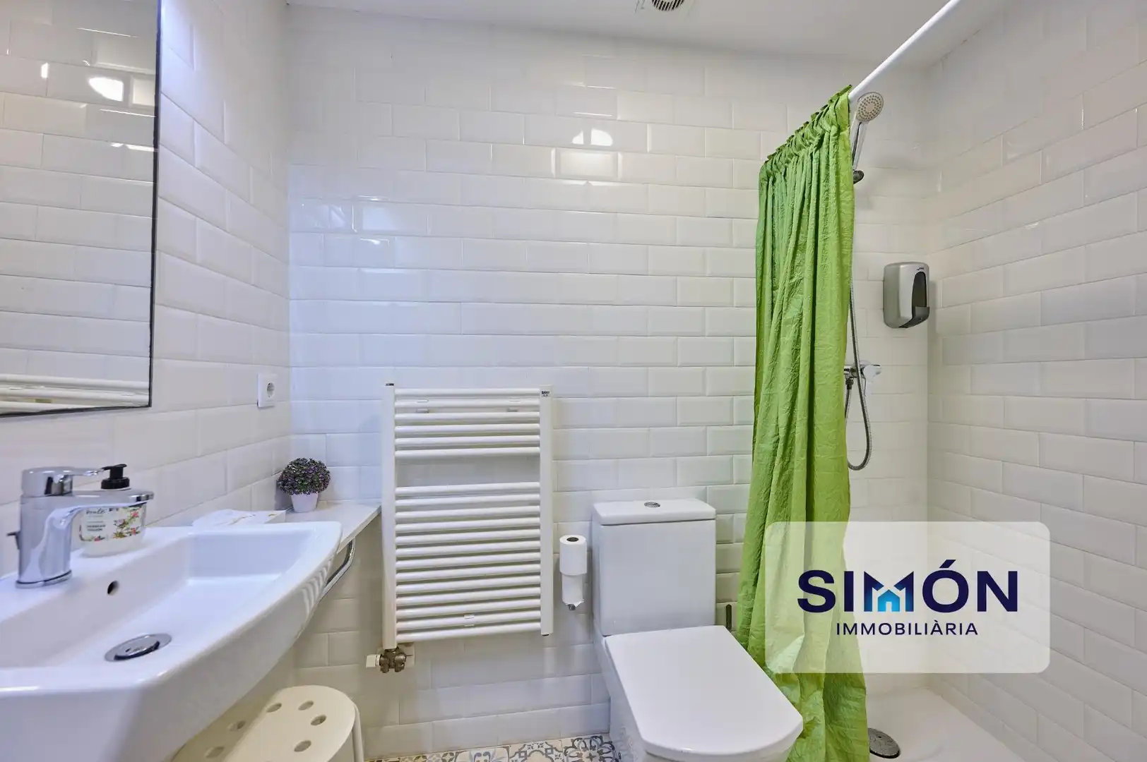 Baño de Finca rústica en venta en Casserres con Aire acondicionado, Calefacción y Terraza