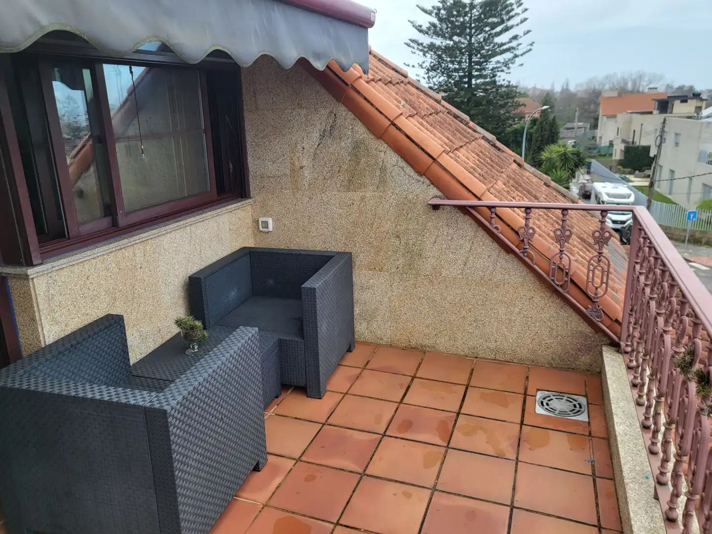 Terraza de Casa o chalet de alquiler en Vigo  con Calefacción, Jardín privado y Amueblado