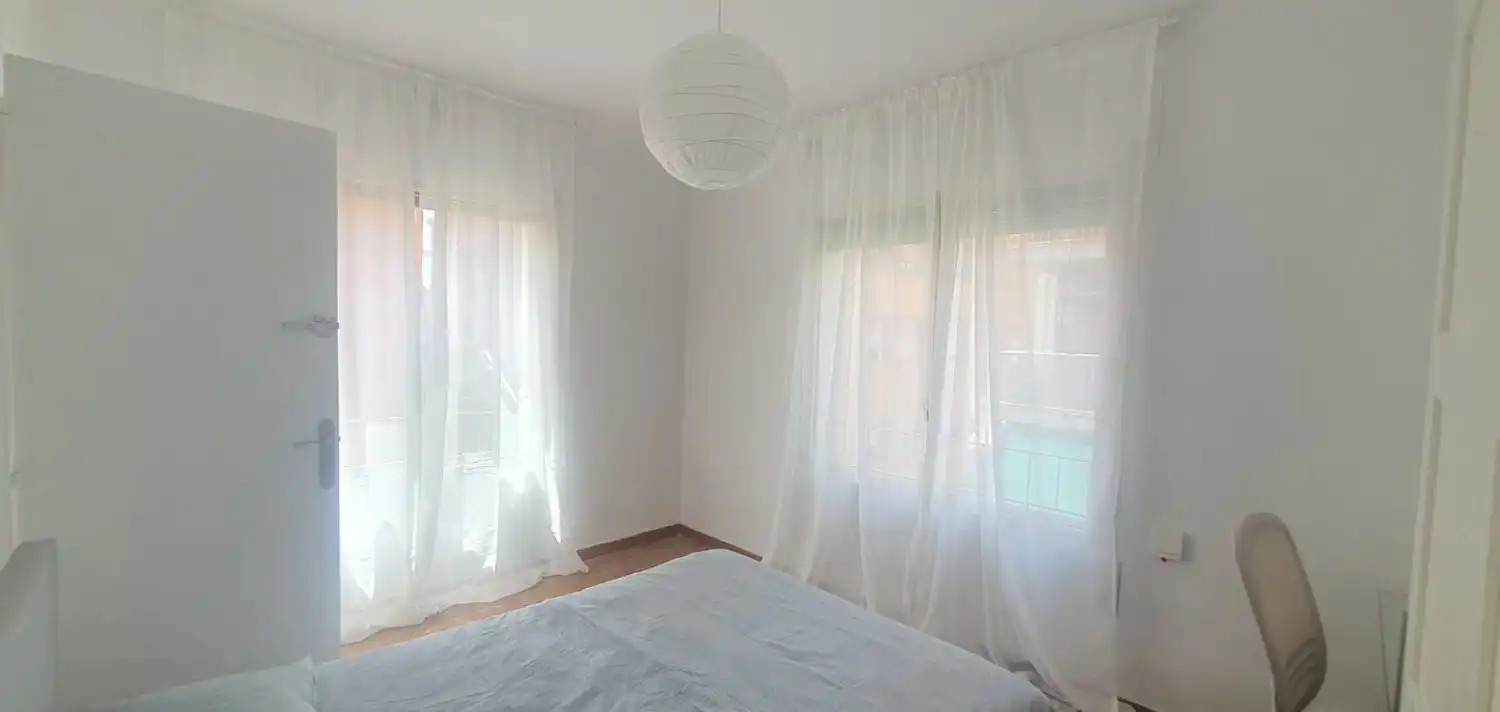 Flat with lift to rent in Barris Marítims, imagen 4