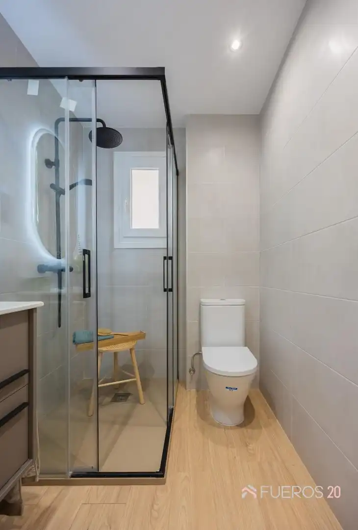 Baño de Piso en venta en Getxo  con Calefacción y Amueblado