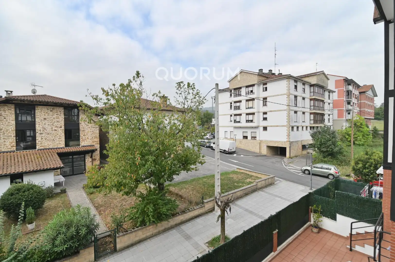 Vista exterior de Pis en venda en Larrabetzu amb Calefacció, Terrassa i Moblat