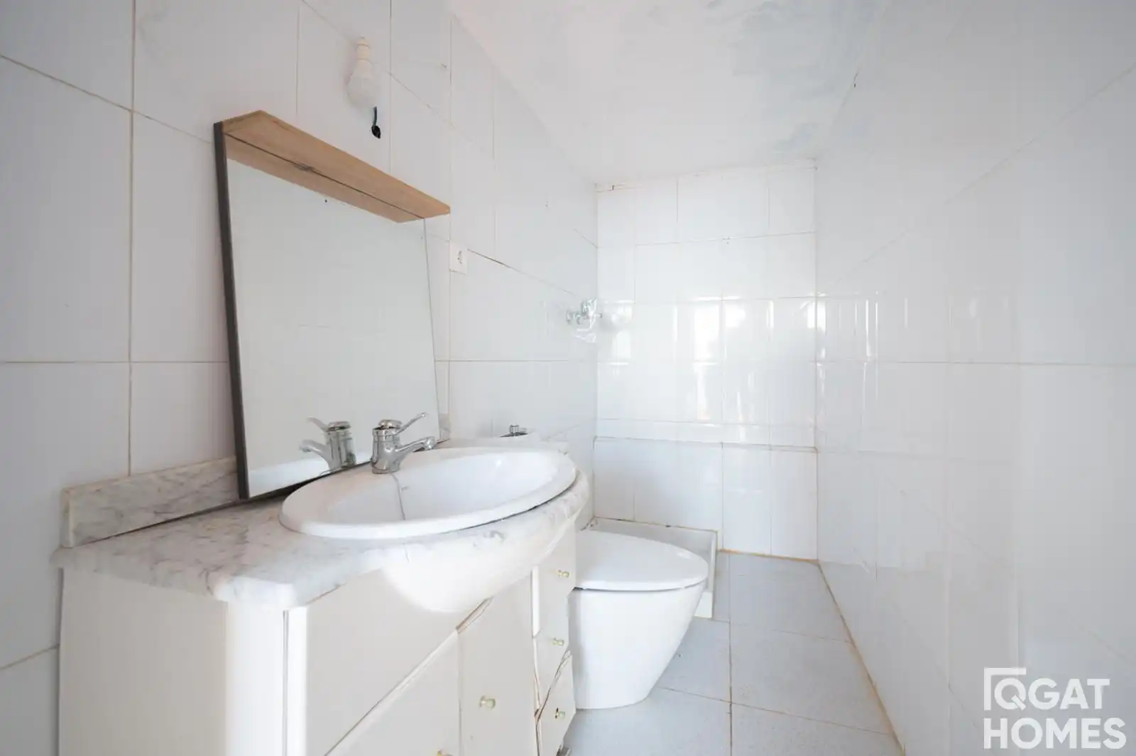 Bany de Casa o xalet en venda en Barcelona amb Aire condicionat, Calefacció i Jardí privat