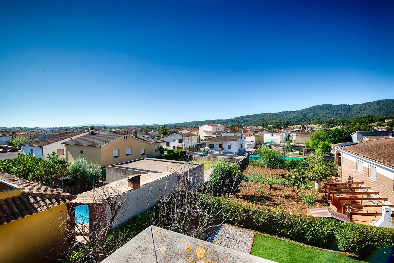 Vista exterior de Casa o chalet en venta en Porqueres con Calefacción, Jardín privado y Parquet