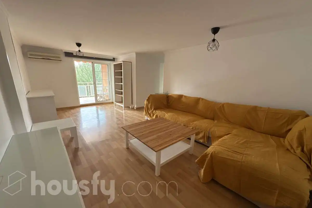 Flat for rent in Calle de Perú, Valleaguado - La Cañada