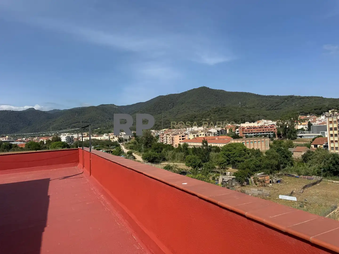 Außenansicht von Wohnung zum Verkauf in La Garriga mit Klimaanlage, Heizung und Terrasse