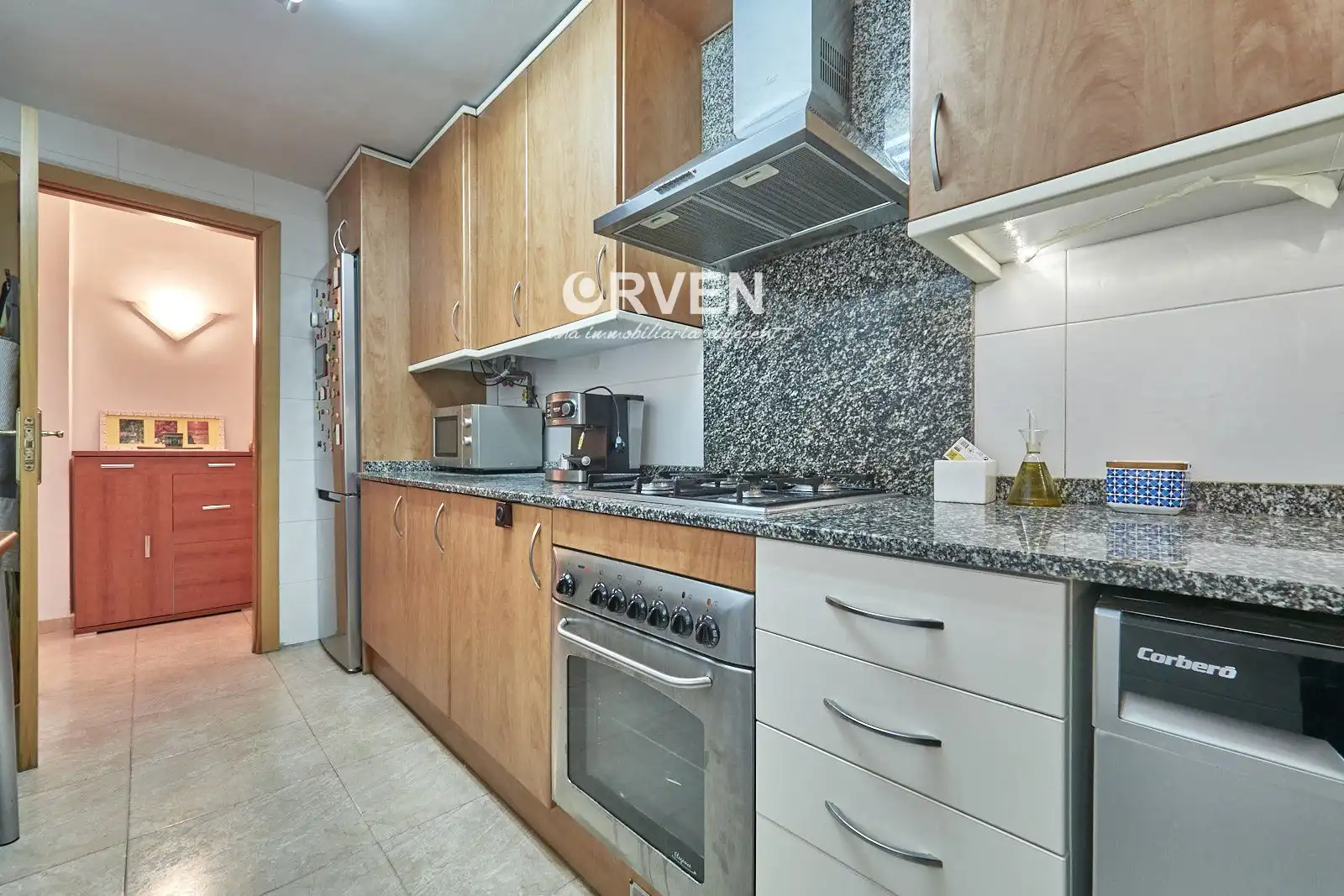Cocina de Piso en venta en El Vendrell con Calefacción, Terraza y Amueblado
