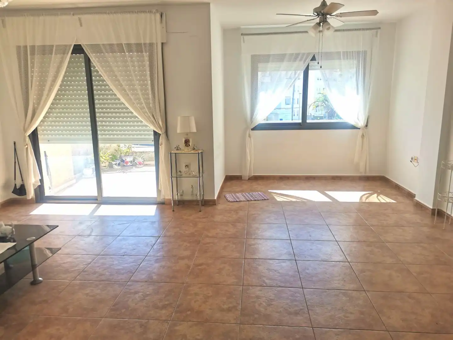 Living room of Flat for sale in Rota  with Air Conditioner and Terrace