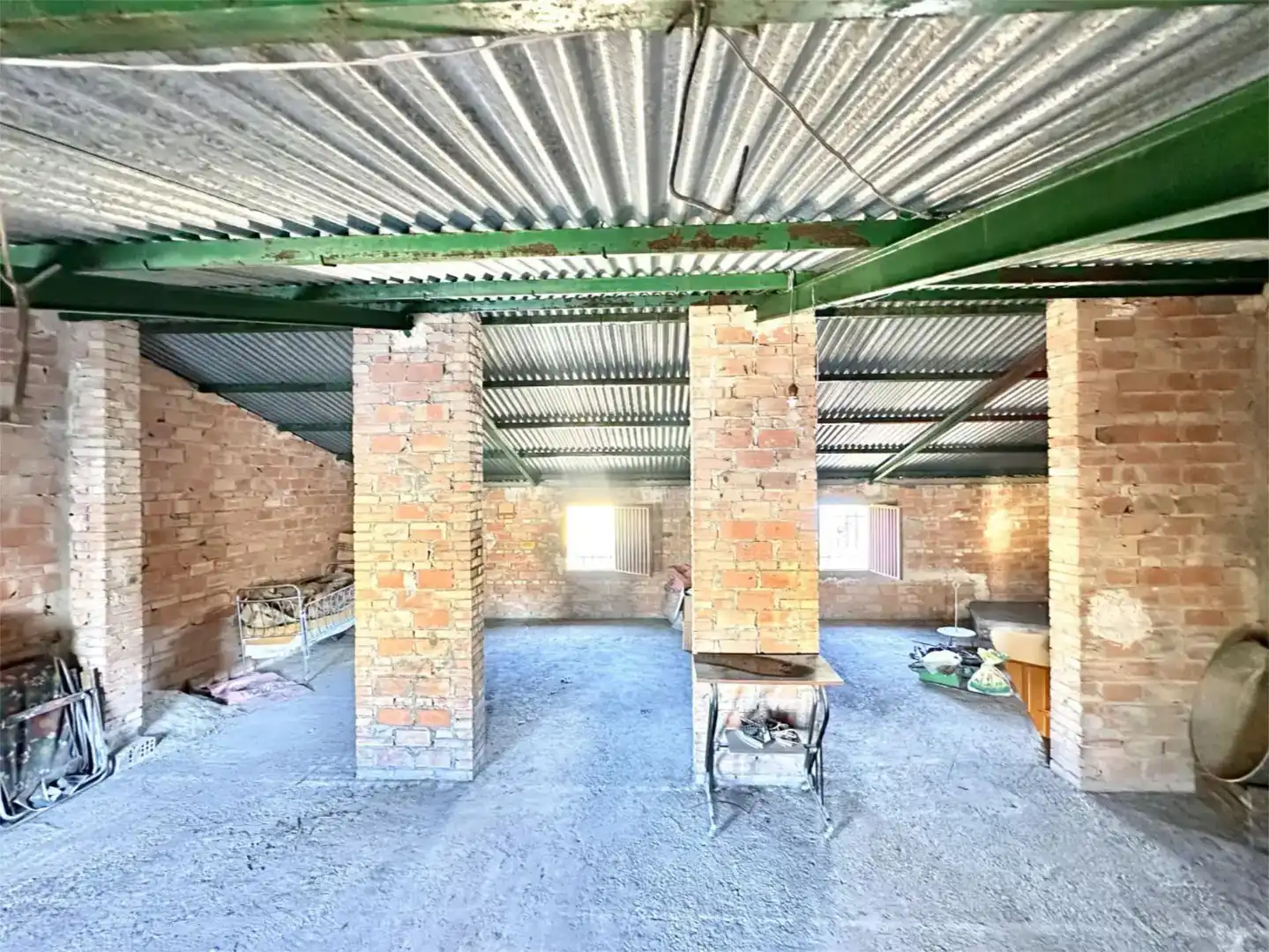 Casa adosada en venda en Mengíbar amb Balcó
