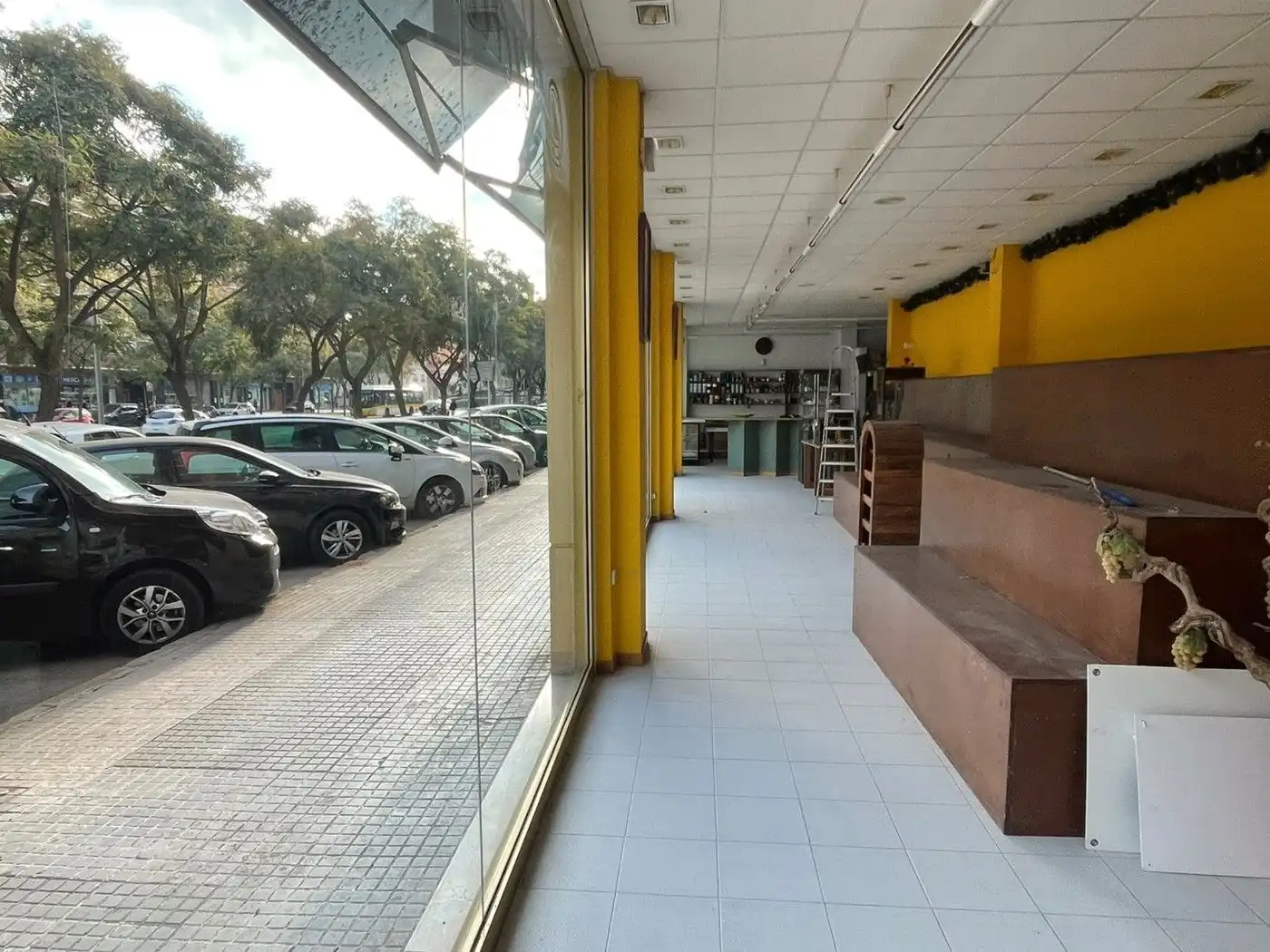 Local comercial en venta en Carretera de Barcelona, imagen 2