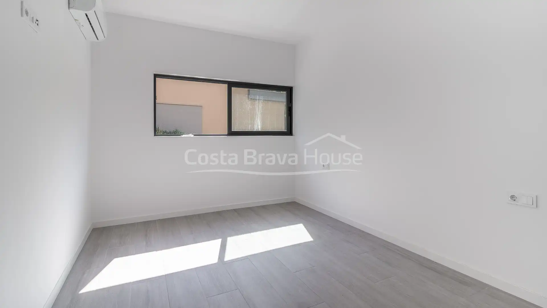 Casa con jardín en venta en Carrer de Joan Maragall, imagen 22