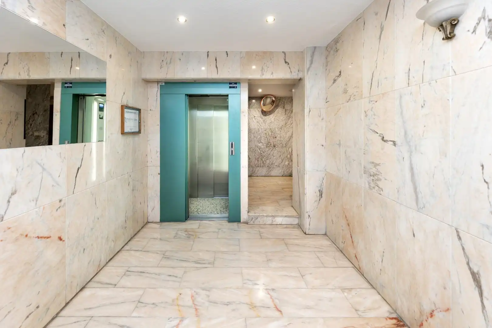 Piso en venta en Pasaje DE LOS NARDOS, Barrio de Zaidín