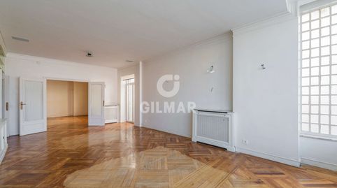Photo 4 of Flat for sale in El Viso, Madrid Capital