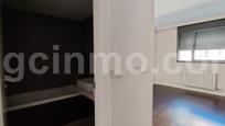 Bedroom of Flat for sale in Valladolid Capital  with Air Conditioner, Heating and Terrace