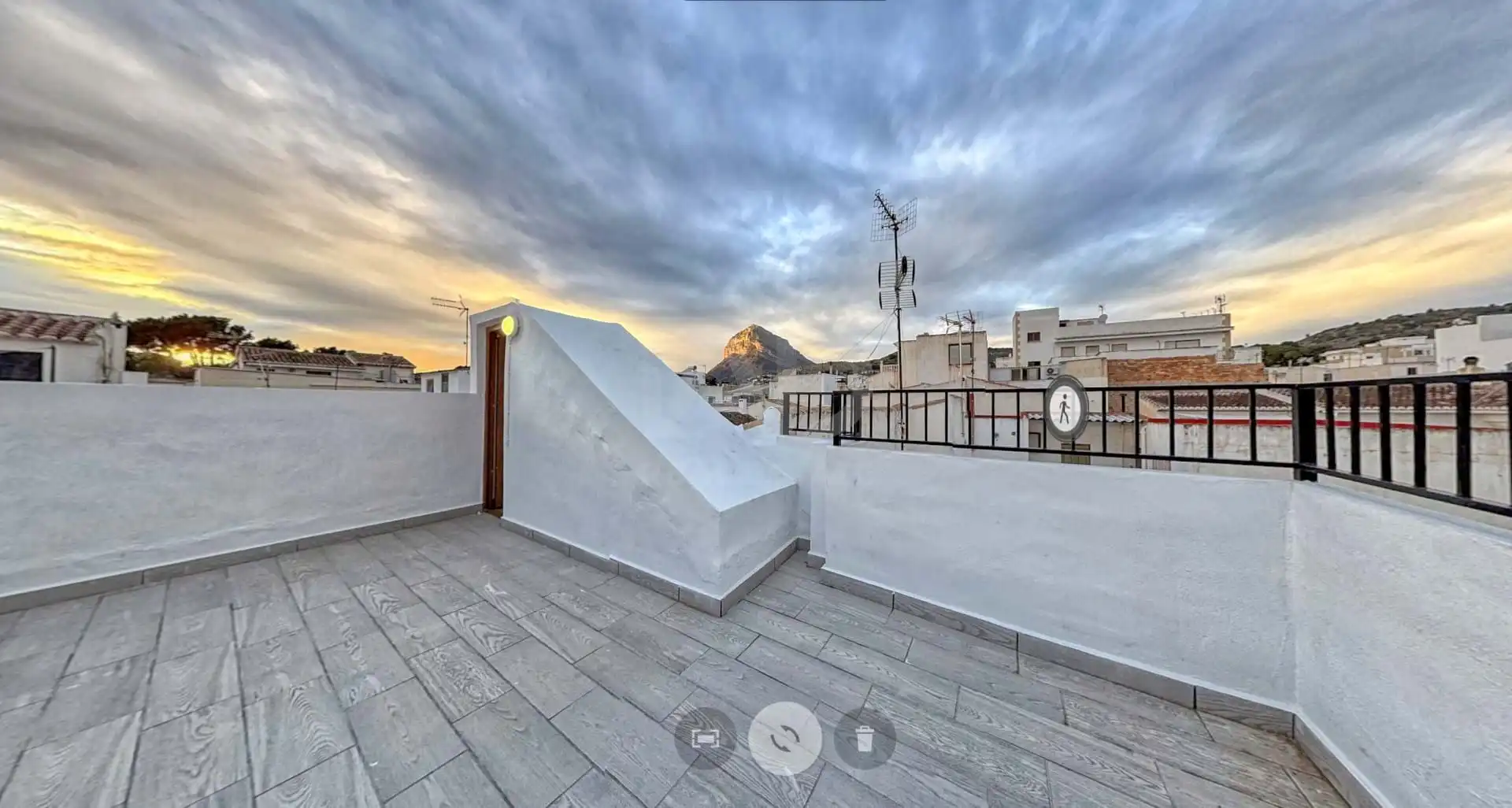 Terrace of Country homes for sale in Jávea / Xàbia  with Air Conditioner, Heating and Terrace