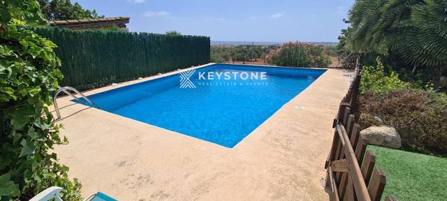 Casa-chalet en Alquiler en DISEMINADO DISEMINADOS SS, en Zona d'Interior