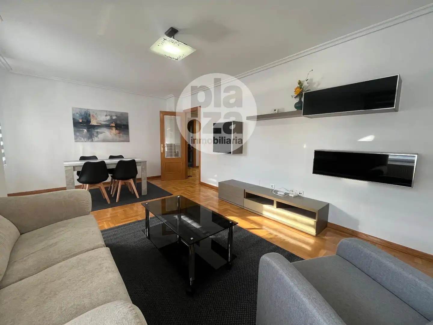 Wohnzimmer von Wohnung zur Miete in Burgos mit Heizung, Terrasse und Möbliert