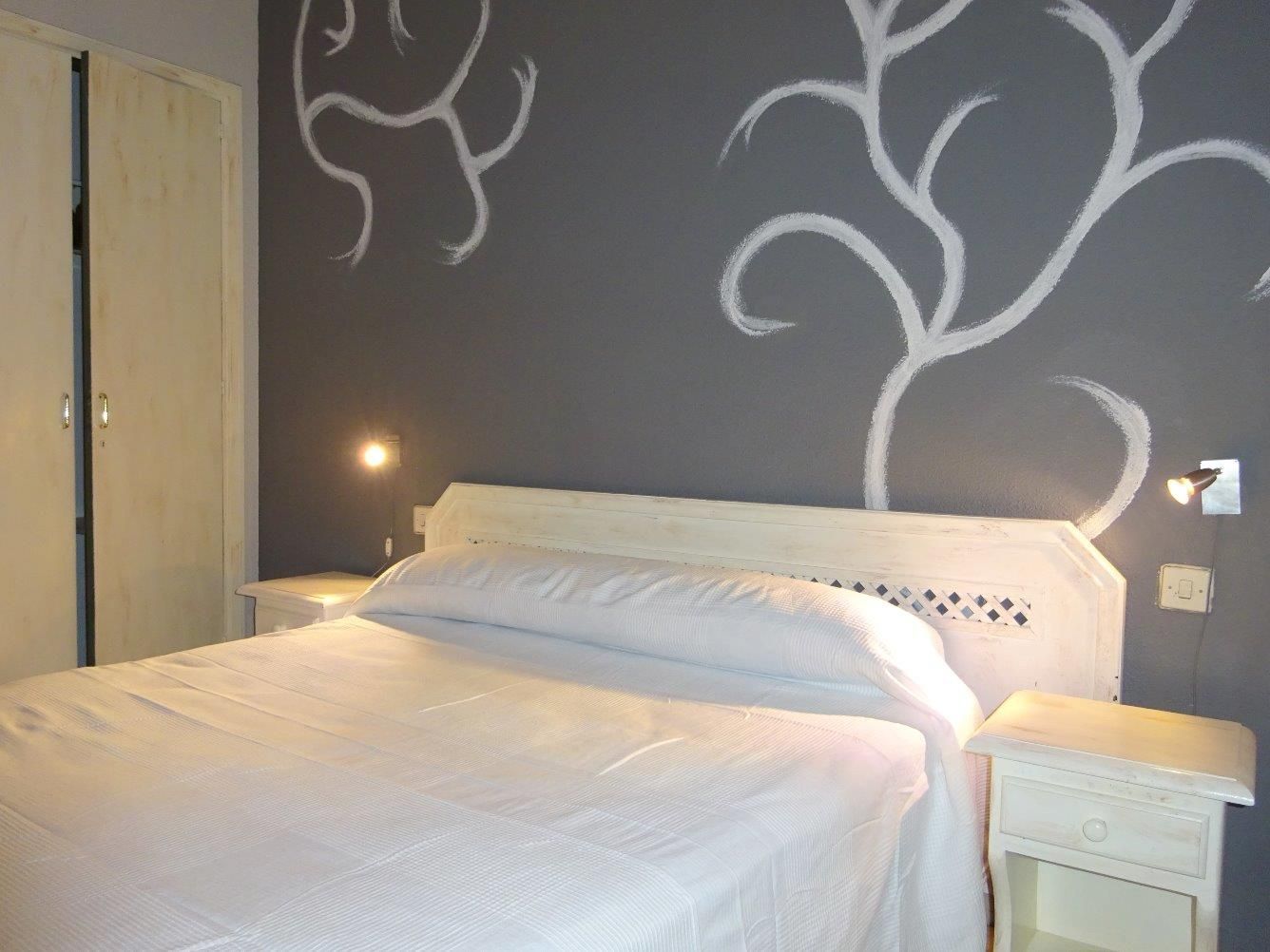 Bedroom of Apartment to rent in  Sevilla Capital  with Air Conditioner, Heating and Furnished