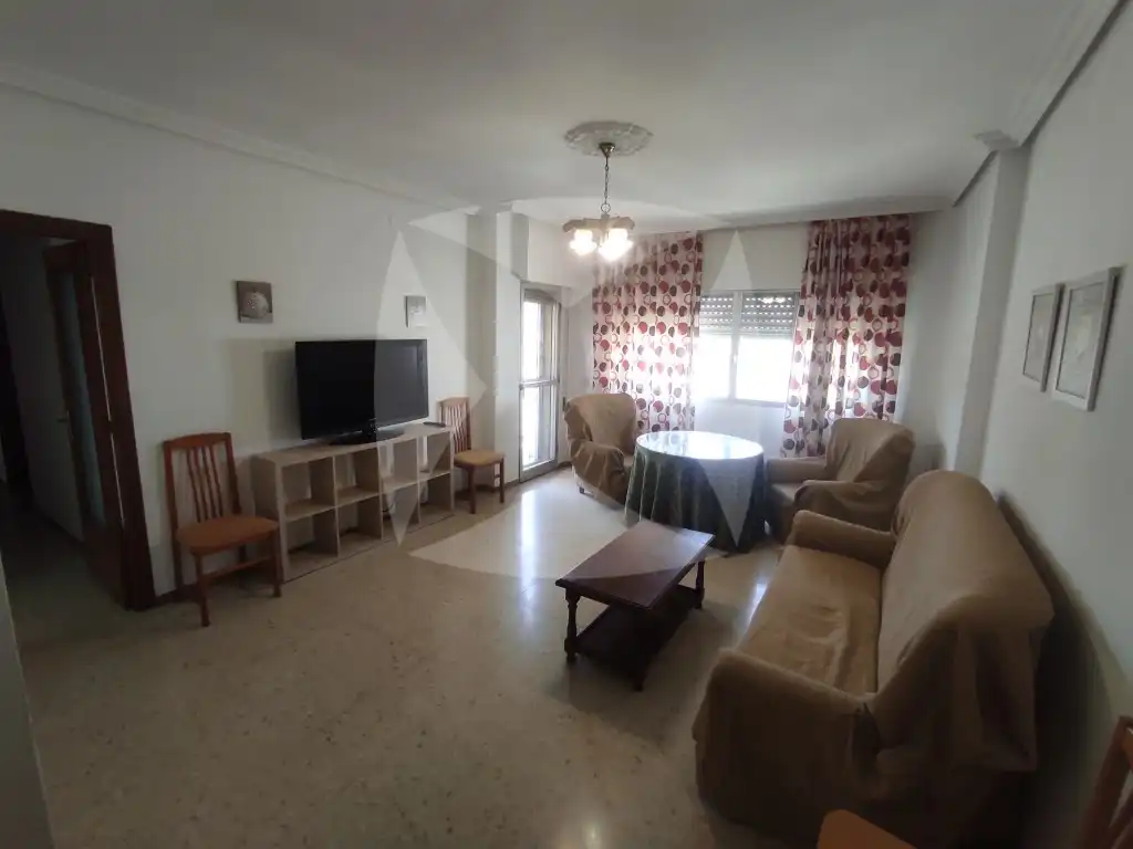 Living room of Flat for rent in Badajoz  with Terrace, Furnished and Oven