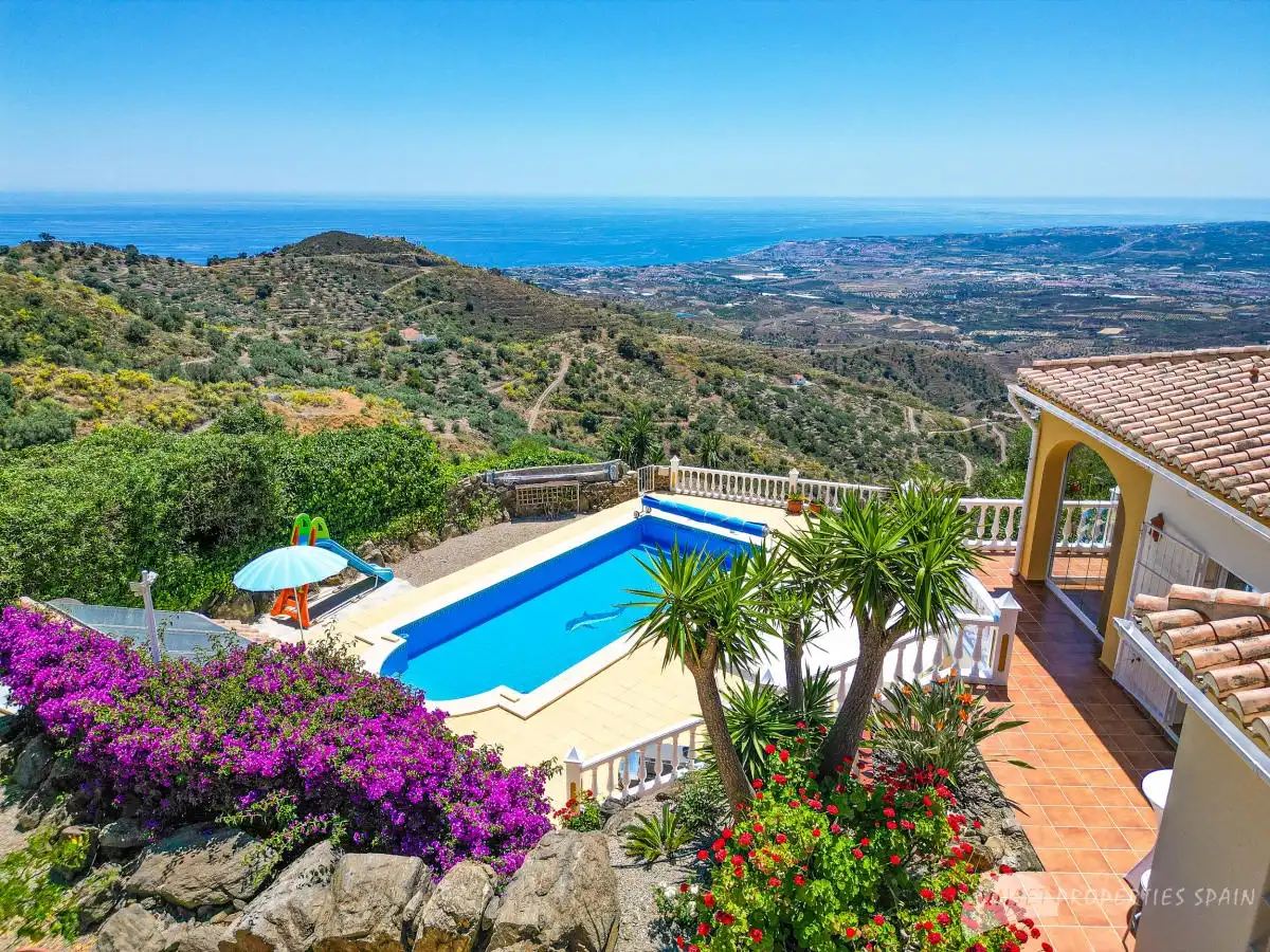 Chalet con terraza en venta en Arenas, imagen 3