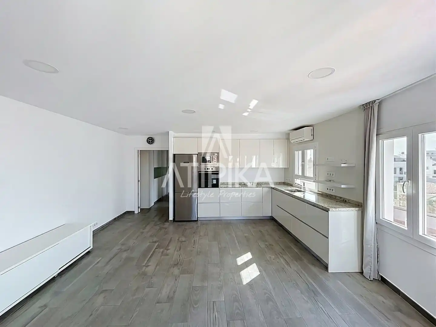 Kitchen of Flat for sale in Maó - Mahón  with Air Conditioner, Terrace and Furnished