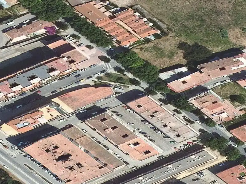 Exterior view of Flat for sale in Figueres