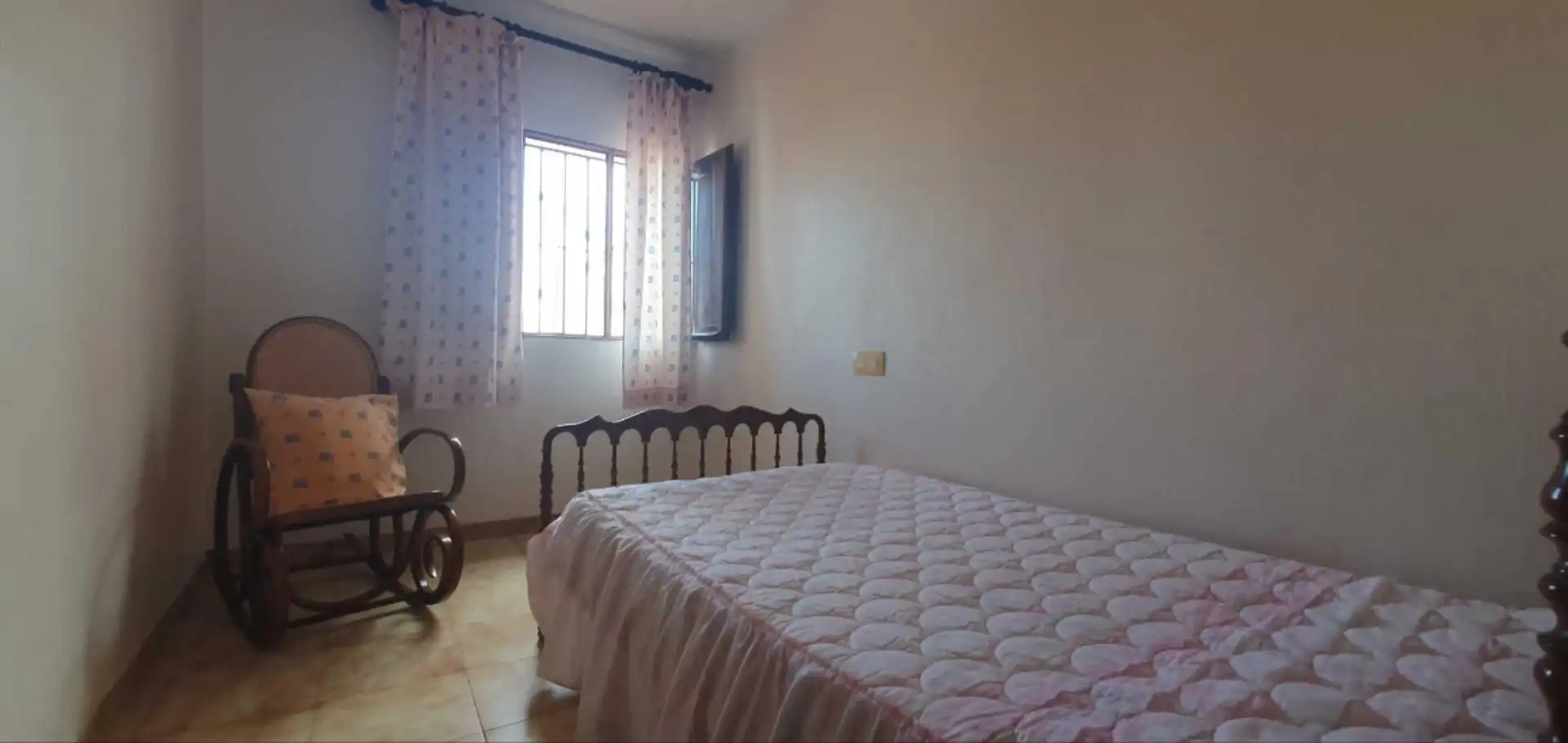 Casa rústica amb terrassa en venda a Yunquera, imagen 3