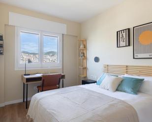 Bedroom of Apartment to share in  Barcelona Capital  with Air Conditioner